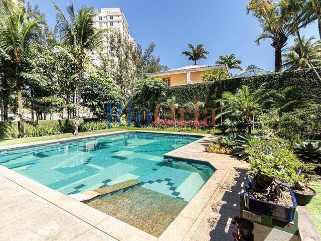 Casa para Venda em Rio de Janeiro - 1