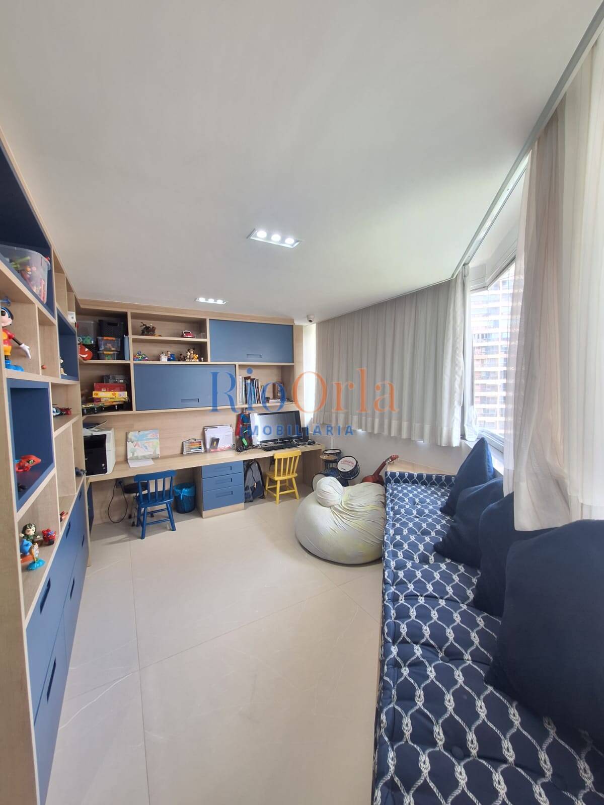 Apartamento à venda com 4 quartos, 300m² - Foto 32