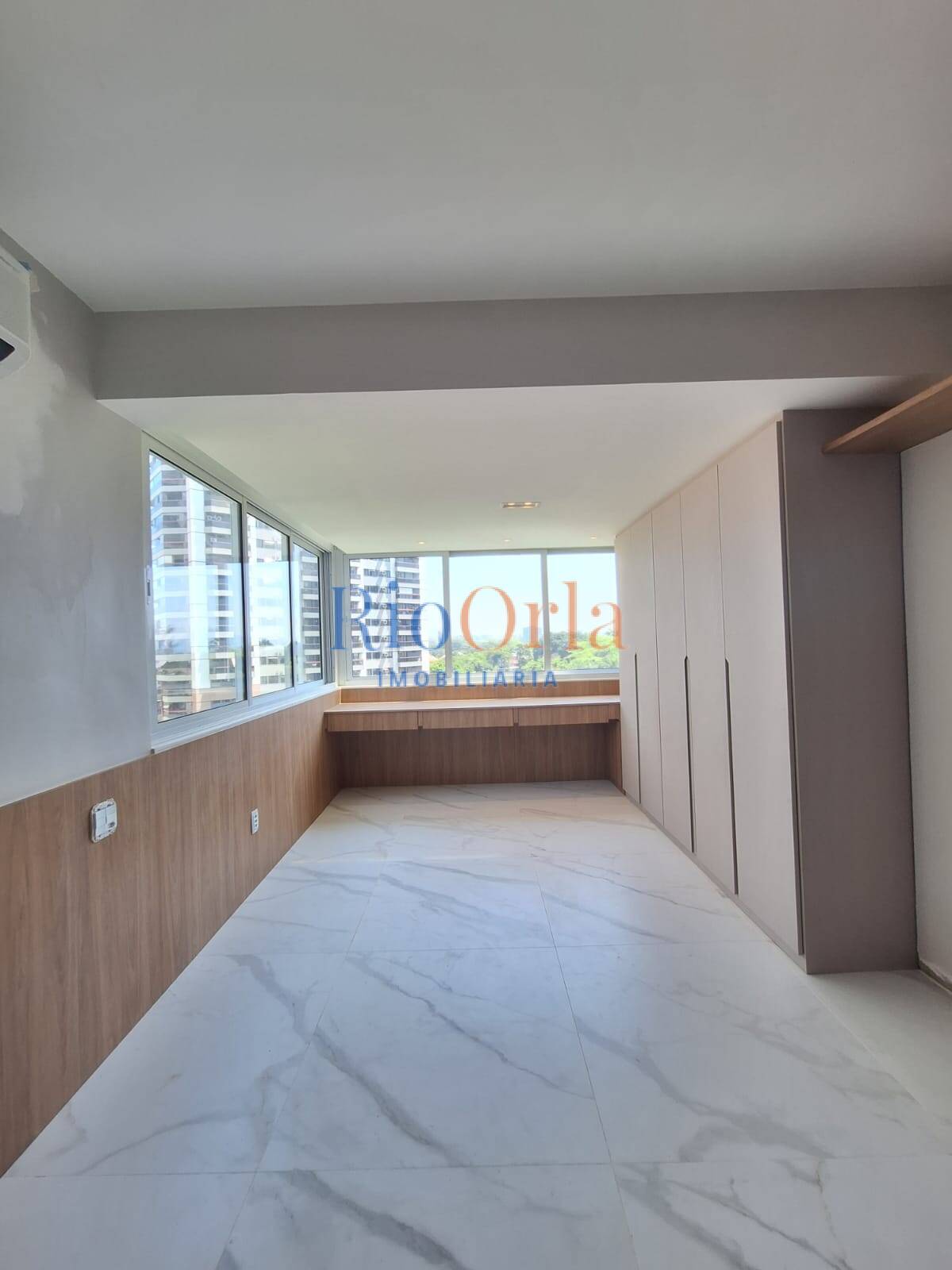 Apartamento à venda com 3 quartos, 230m² - Foto 7