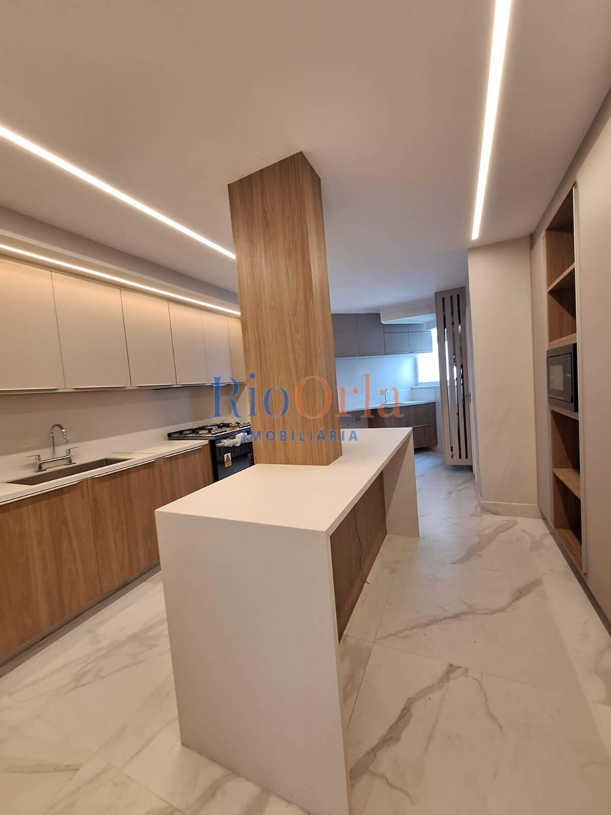 Apartamento à venda com 3 quartos, 230m² - Foto 22