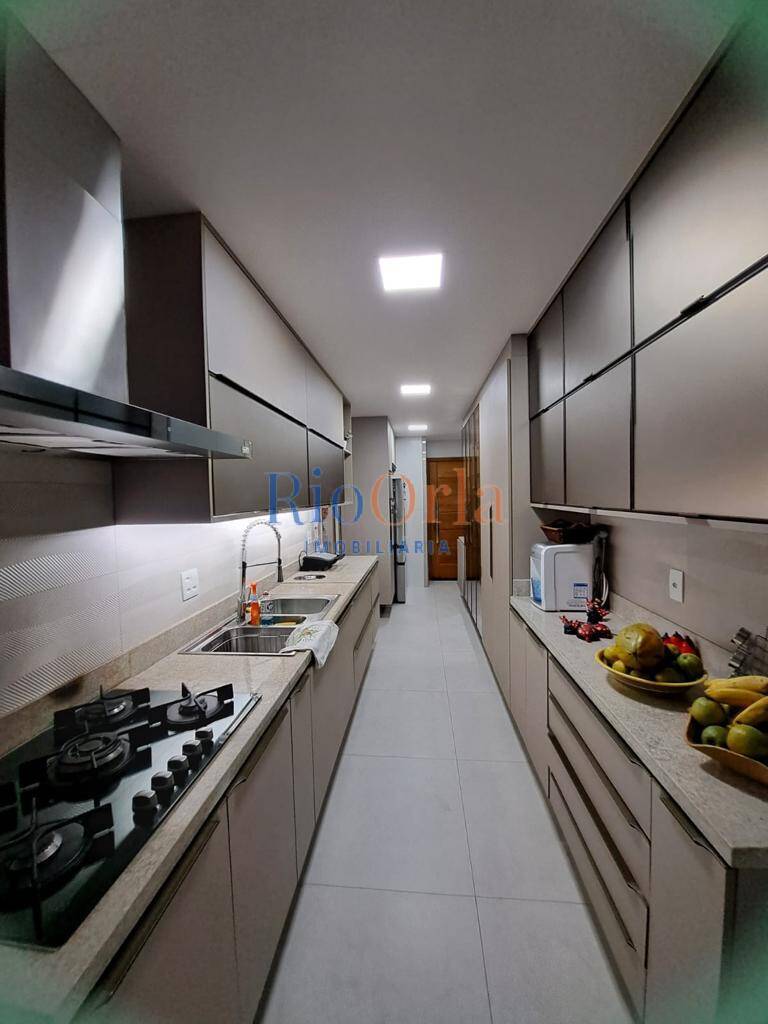 Apartamento à venda com 4 quartos, 170m² - Foto 8