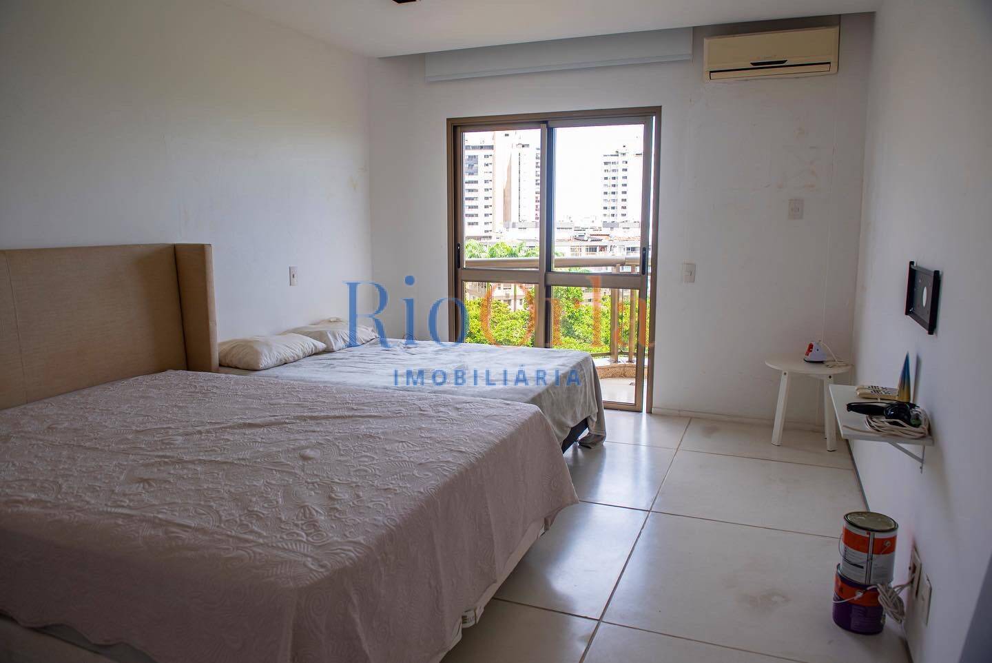 Apartamento à venda com 4 quartos, 230m² - Foto 17