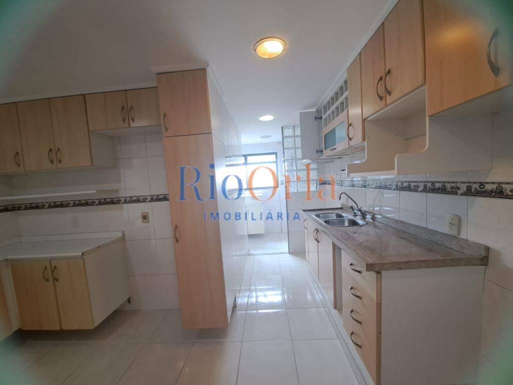 Apartamento à venda com 4 quartos, 149m² - Foto 6