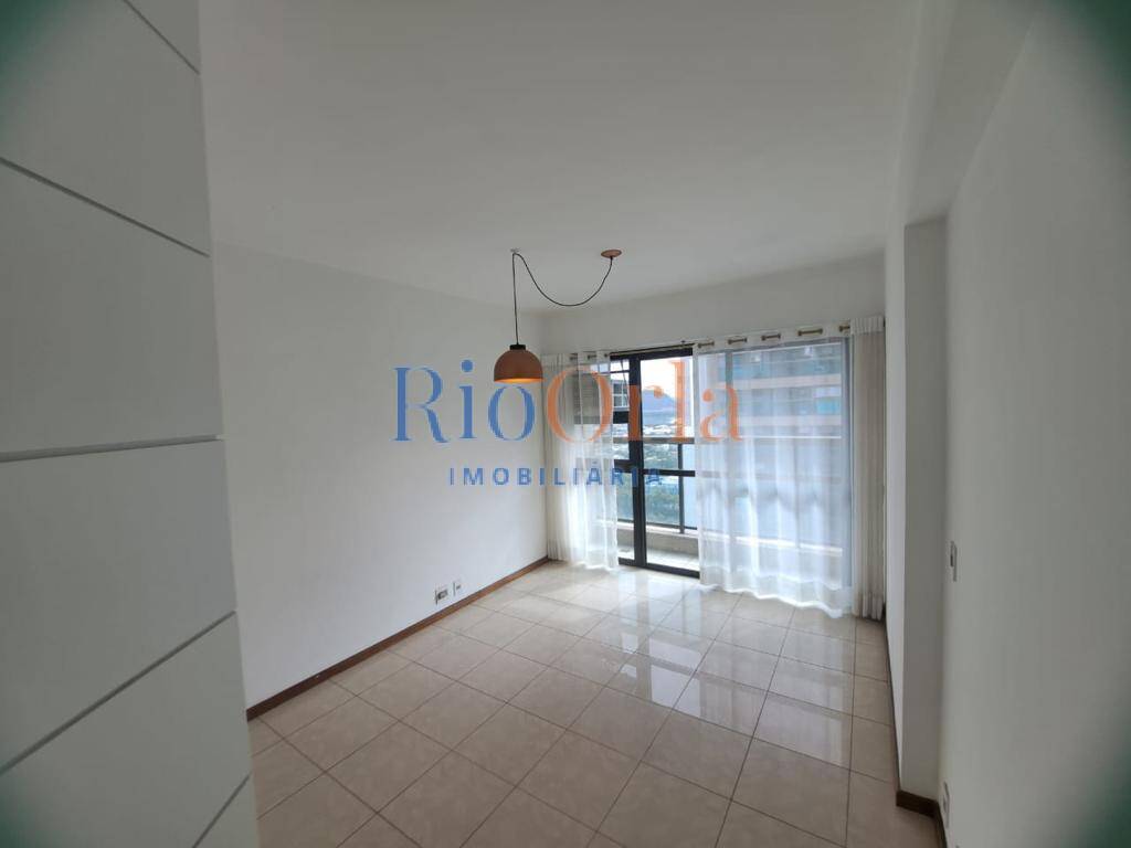 Apartamento à venda com 4 quartos, 149m² - Foto 8