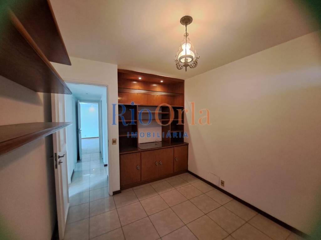 Apartamento à venda com 4 quartos, 149m² - Foto 15