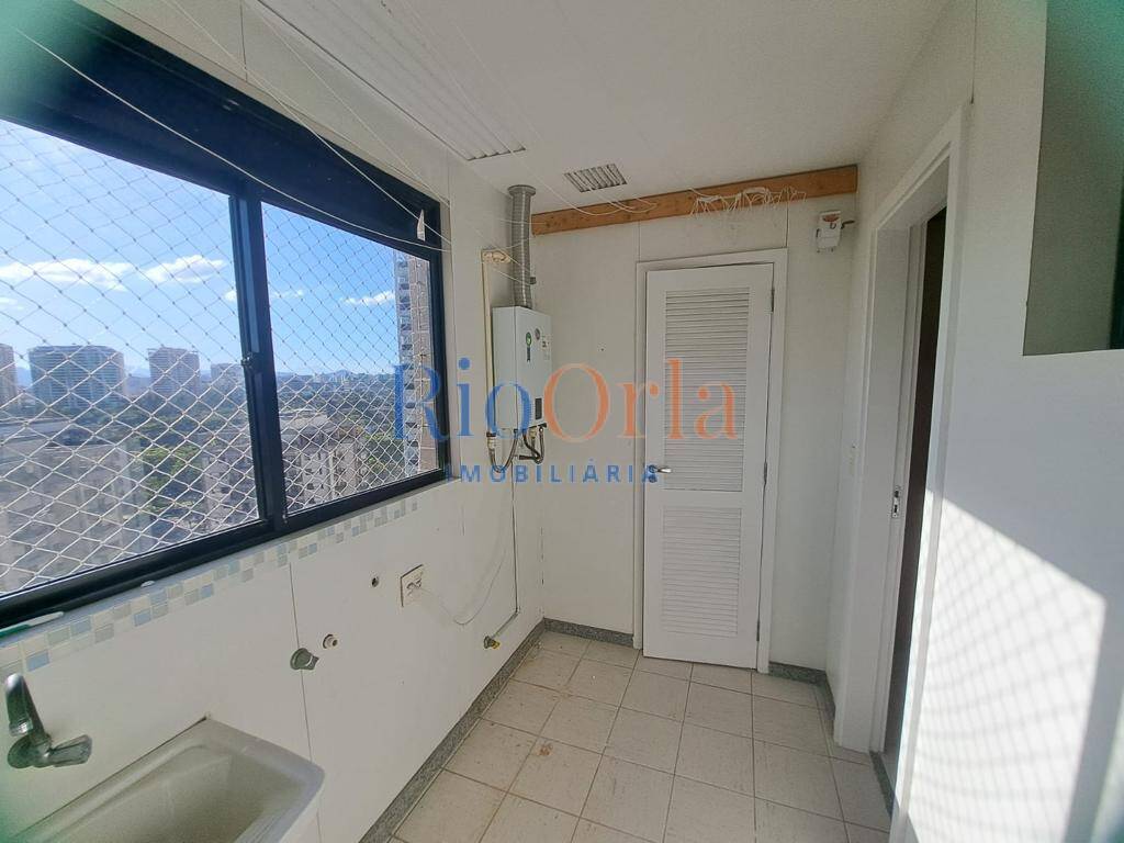 Apartamento à venda com 4 quartos, 149m² - Foto 25