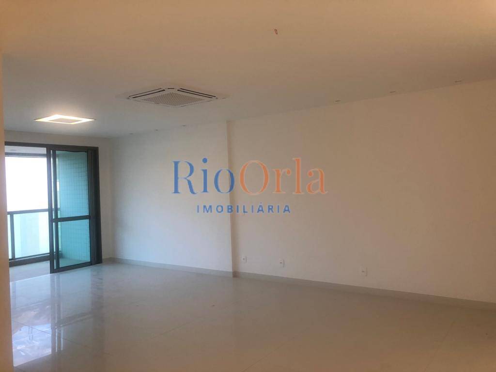 Apartamento à venda com 4 quartos, 170m² - Foto 9