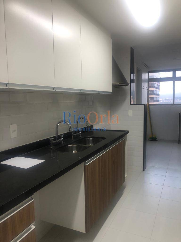 Apartamento à venda com 4 quartos, 170m² - Foto 20