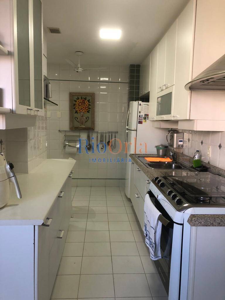 Apartamento à venda com 3 quartos, 220m² - Foto 26