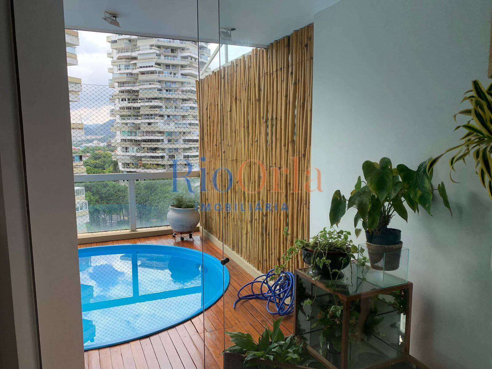 Apartamento à venda com 4 quartos, 301m² - Foto 4