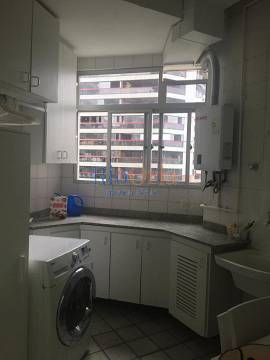 Apartamento à venda com 3 quartos, 200m² - Foto 11