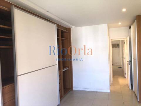 Apartamento à venda com 3 quartos, 150m² - Foto 9