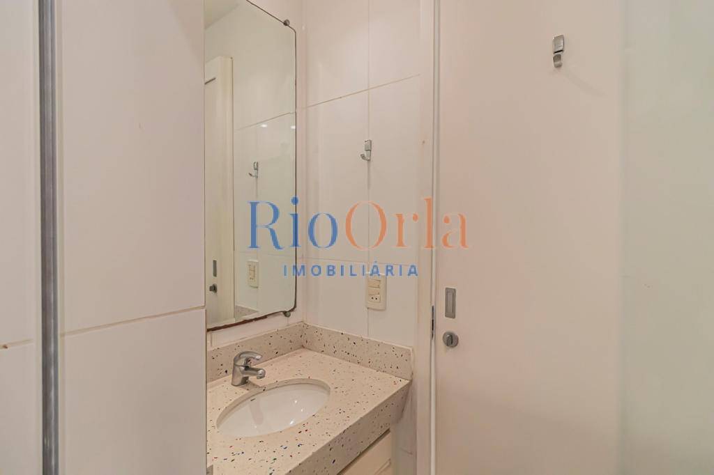 Apartamento à venda com 3 quartos, 220m² - Foto 14