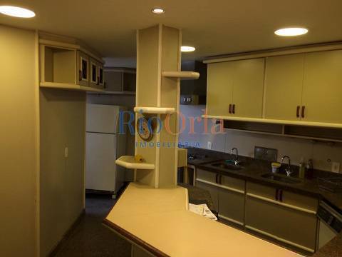 Apartamento à venda com 3 quartos, 220m² - Foto 23