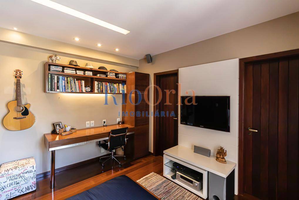 Casa à venda com 4 quartos, 1099m² - Foto 35