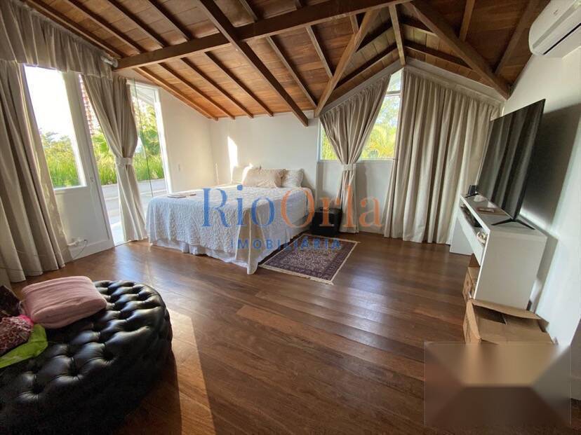 Casa à venda com 4 quartos, 1170m² - Foto 15