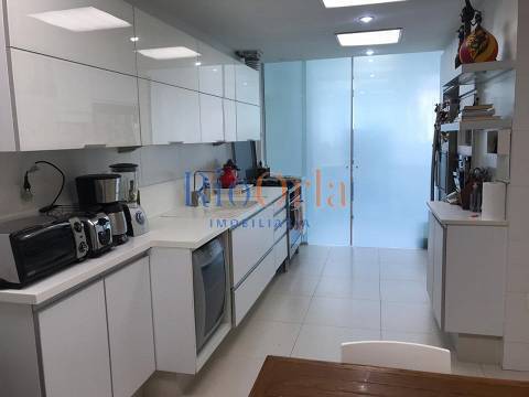 Apartamento à venda com 4 quartos, 266m² - Foto 35