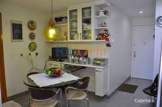 Apartamento à venda com 4 quartos, 170m² - Foto 8