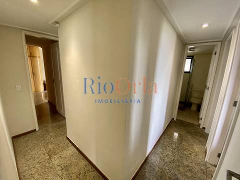 Apartamento à venda com 4 quartos, 161m² - Foto 19