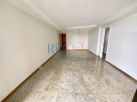 Apartamento à venda com 4 quartos, 161m² - Foto 4