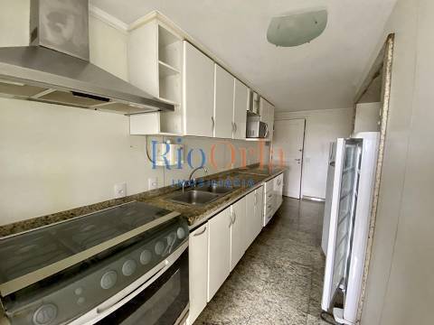 Apartamento à venda com 4 quartos, 161m² - Foto 17