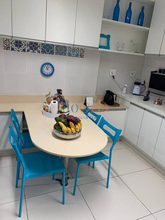 Apartamento à venda com 4 quartos, 251m² - Foto 14