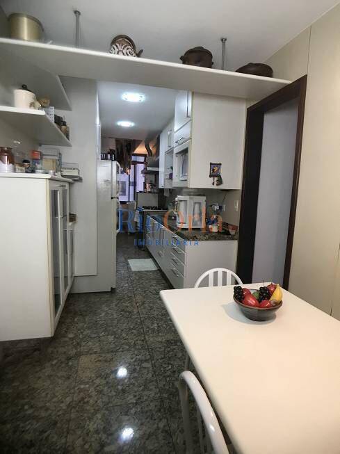 Apartamento à venda com 4 quartos, 165m² - Foto 14