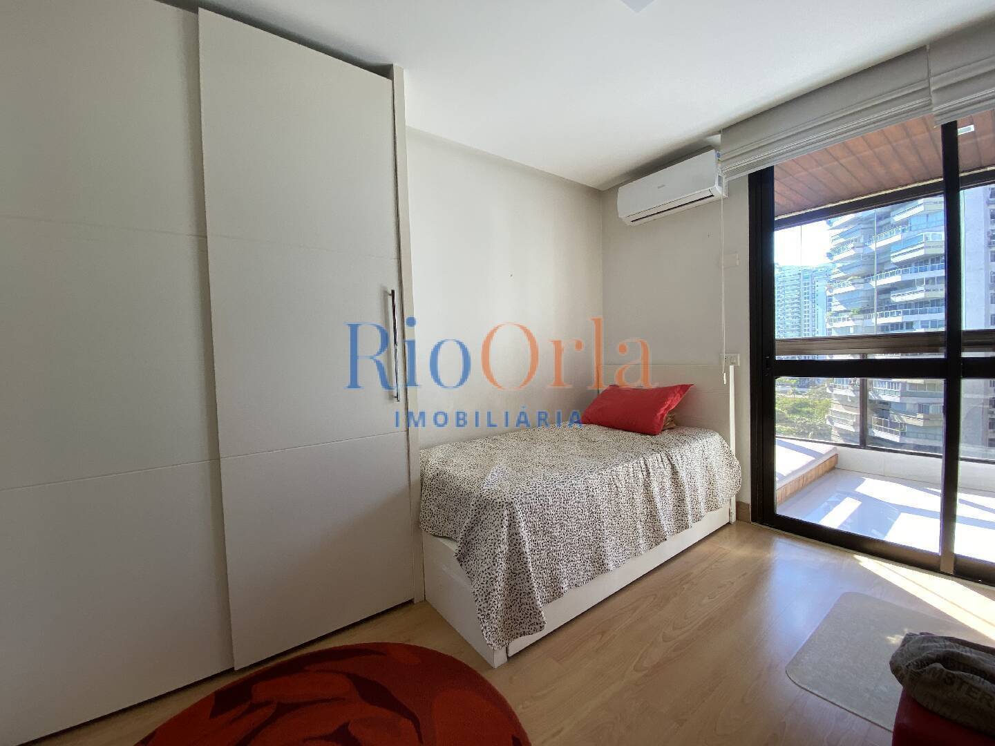 Apartamento à venda com 3 quartos, 160m² - Foto 13