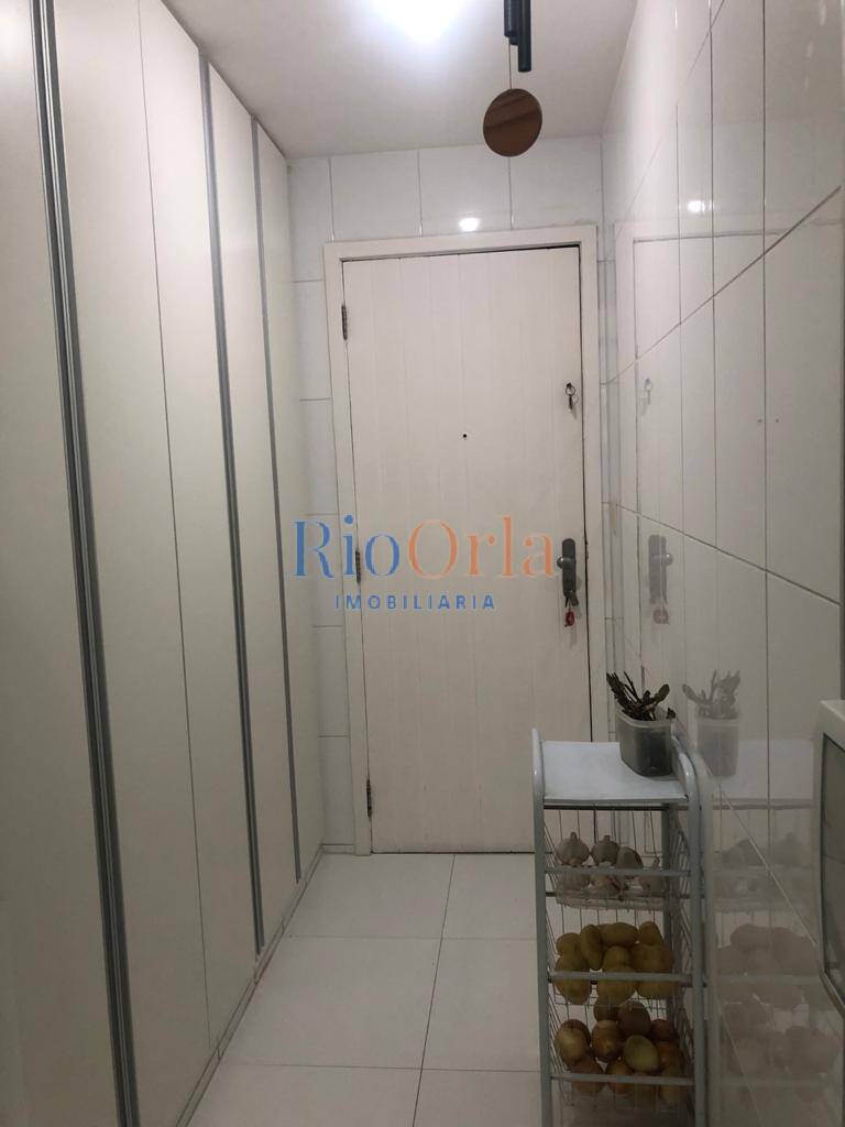 Apartamento à venda com 4 quartos, 165m² - Foto 26