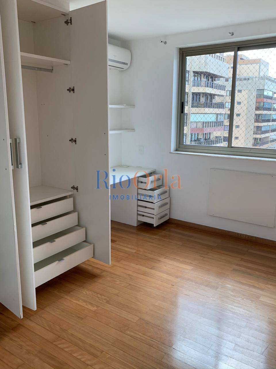 Apartamento à venda com 4 quartos, 170m² - Foto 14