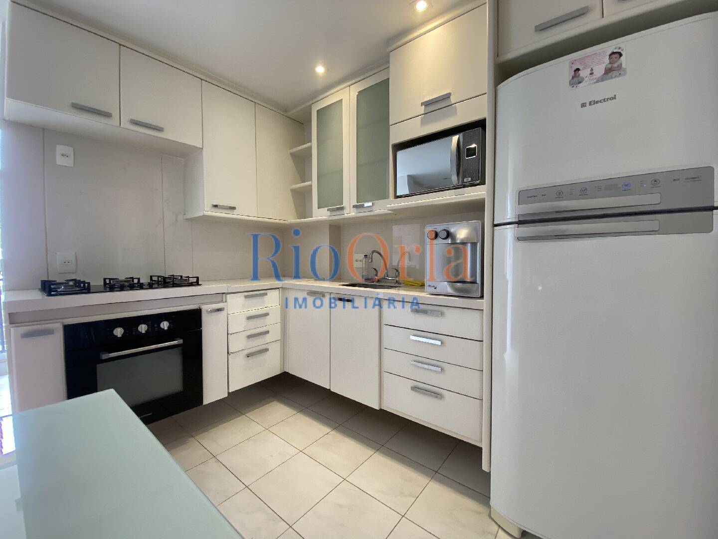 Apartamento à venda com 2 quartos, 106m² - Foto 12