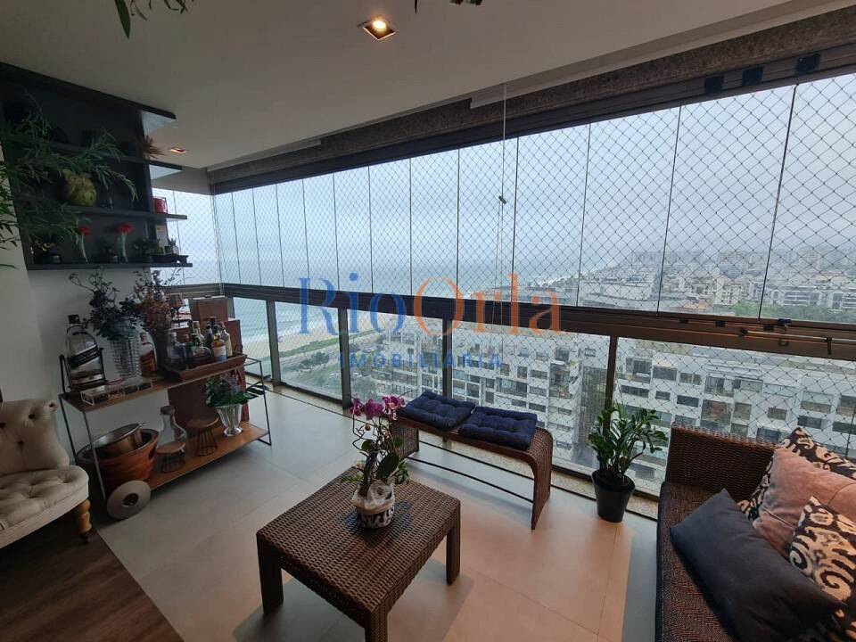 Apartamento à venda com 4 quartos, 168m² - Foto 1