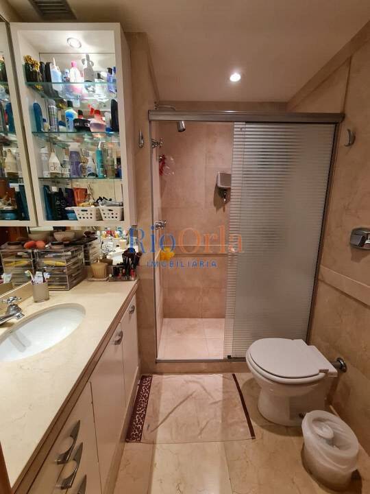 Apartamento à venda com 4 quartos, 168m² - Foto 9