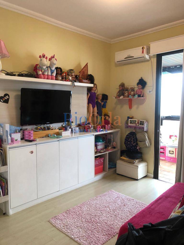 Apartamento à venda com 3 quartos, 161m² - Foto 12