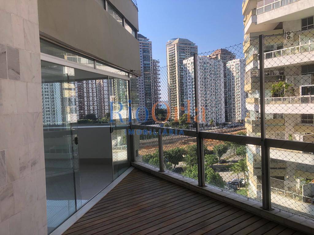 Apartamento à venda com 3 quartos, 230m² - Foto 5