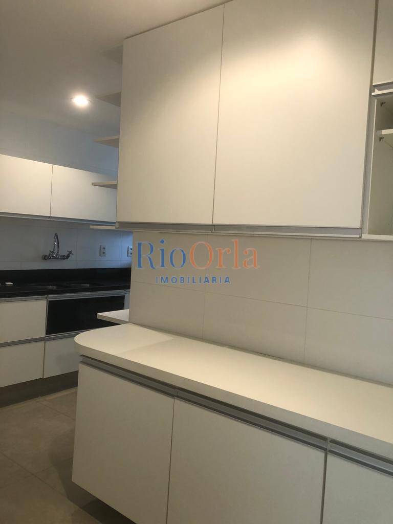 Apartamento à venda com 3 quartos, 230m² - Foto 26