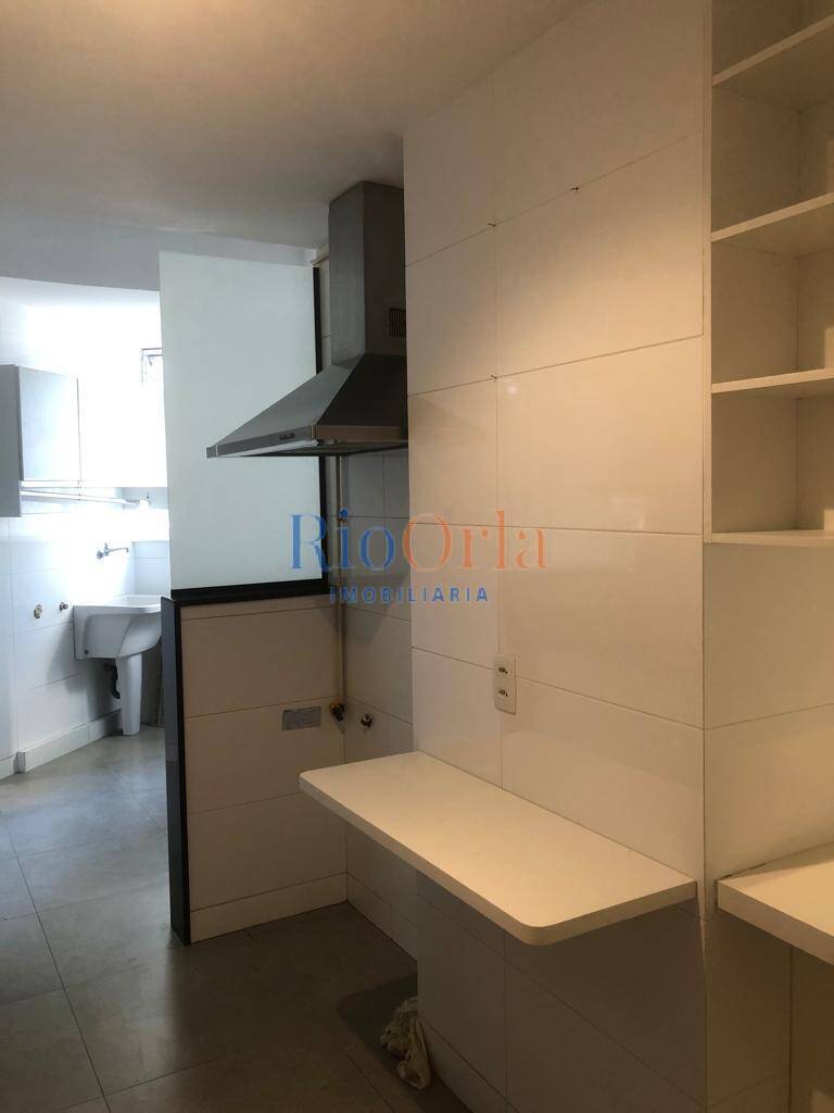 Apartamento à venda com 3 quartos, 230m² - Foto 30