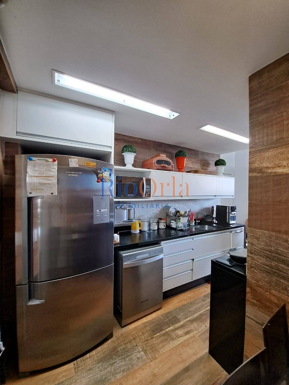 Apartamento à venda com 3 quartos, 220m² - Foto 10