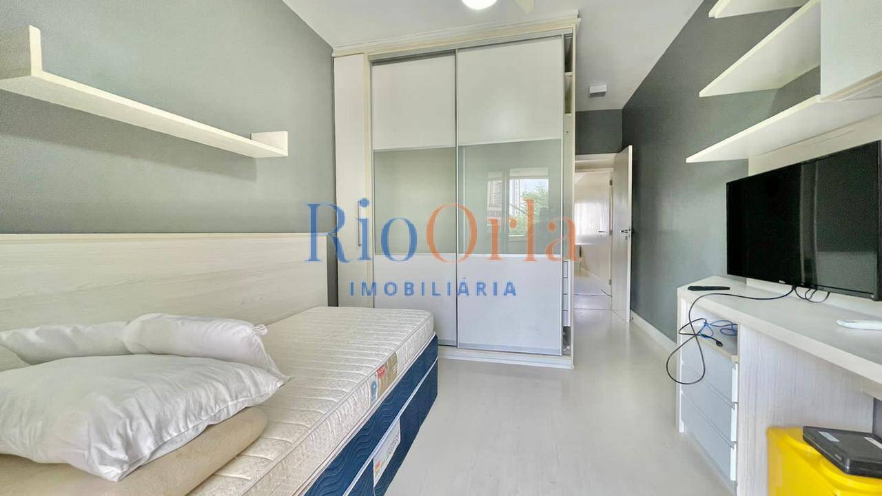 Apartamento à venda com 3 quartos, 149m² - Foto 6