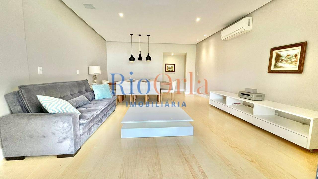 Apartamento à venda com 3 quartos, 149m² - Foto 2