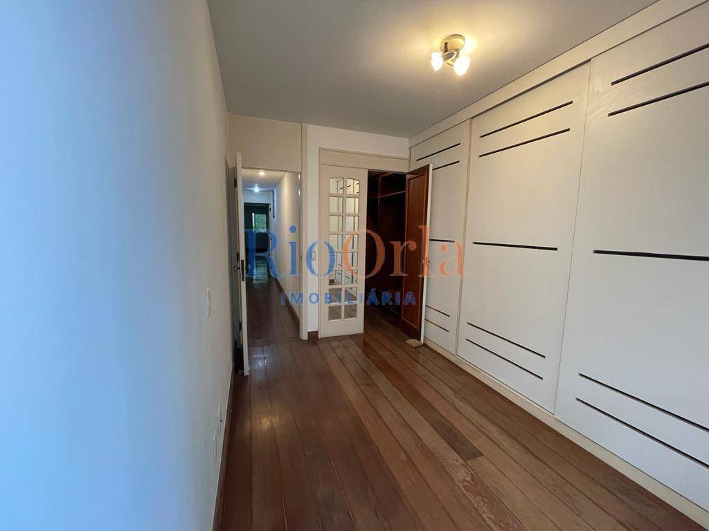 Apartamento à venda com 4 quartos, 245m² - Foto 9