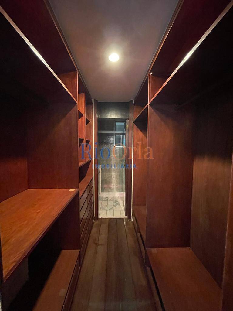 Apartamento à venda com 4 quartos, 245m² - Foto 10