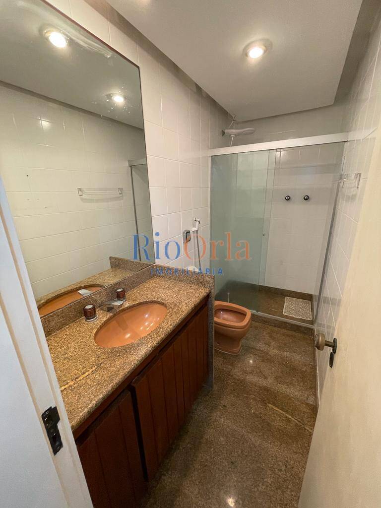 Apartamento à venda com 4 quartos, 245m² - Foto 19