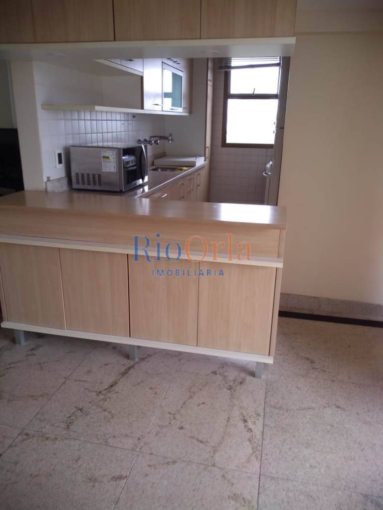 Apartamento à venda com 2 quartos, 90m² - Foto 8