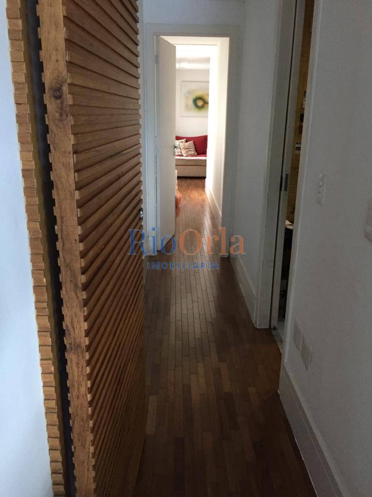 Apartamento à venda com 4 quartos, 250m² - Foto 21