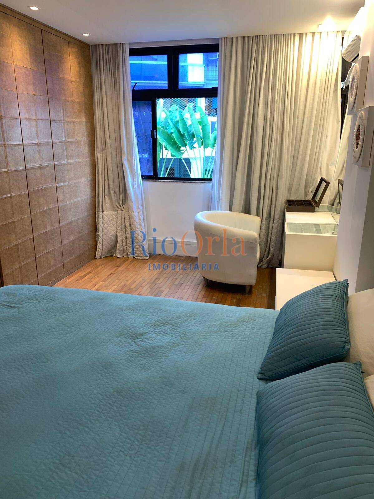 Apartamento à venda com 4 quartos, 250m² - Foto 25