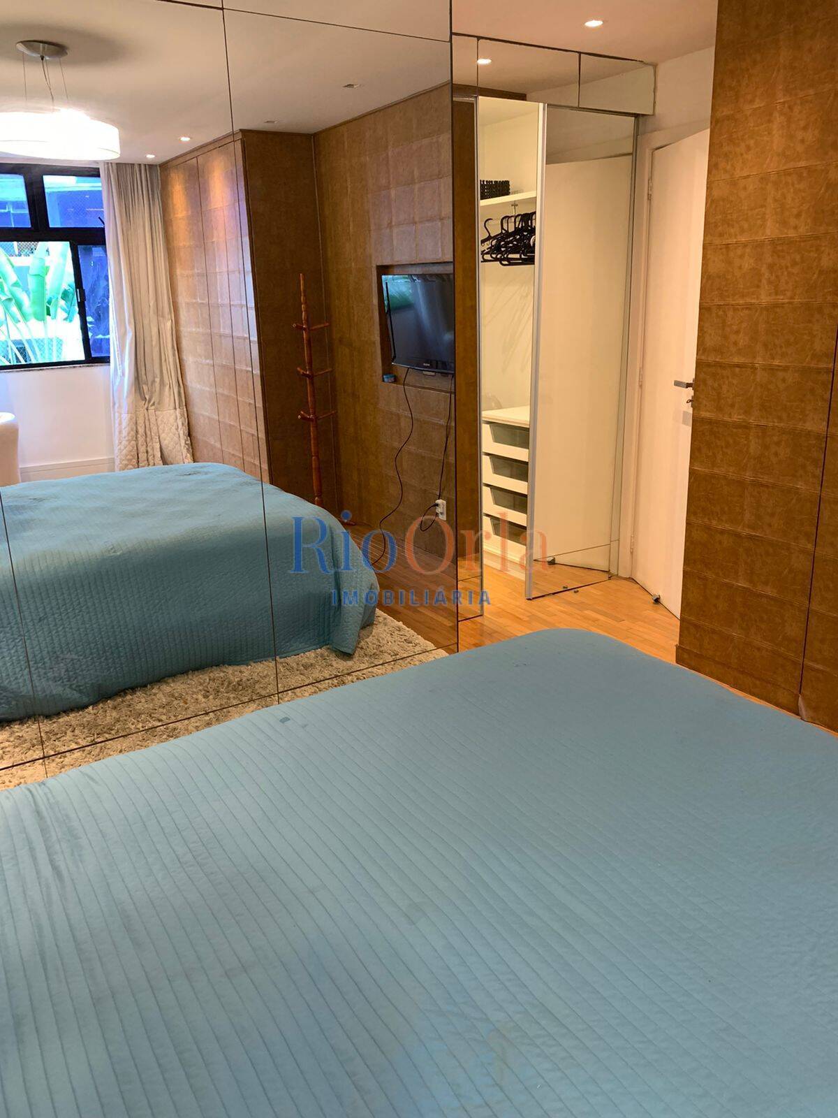 Apartamento à venda com 4 quartos, 250m² - Foto 26