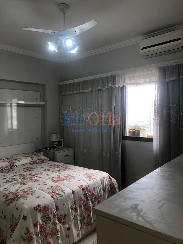 Apartamento à venda com 4 quartos, 142m² - Foto 14