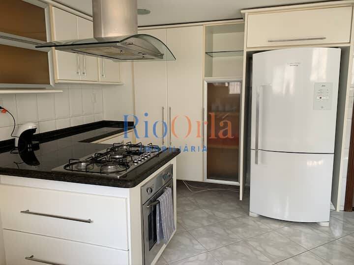 Casa à venda e aluguel com 4 quartos, 280m² - Foto 47