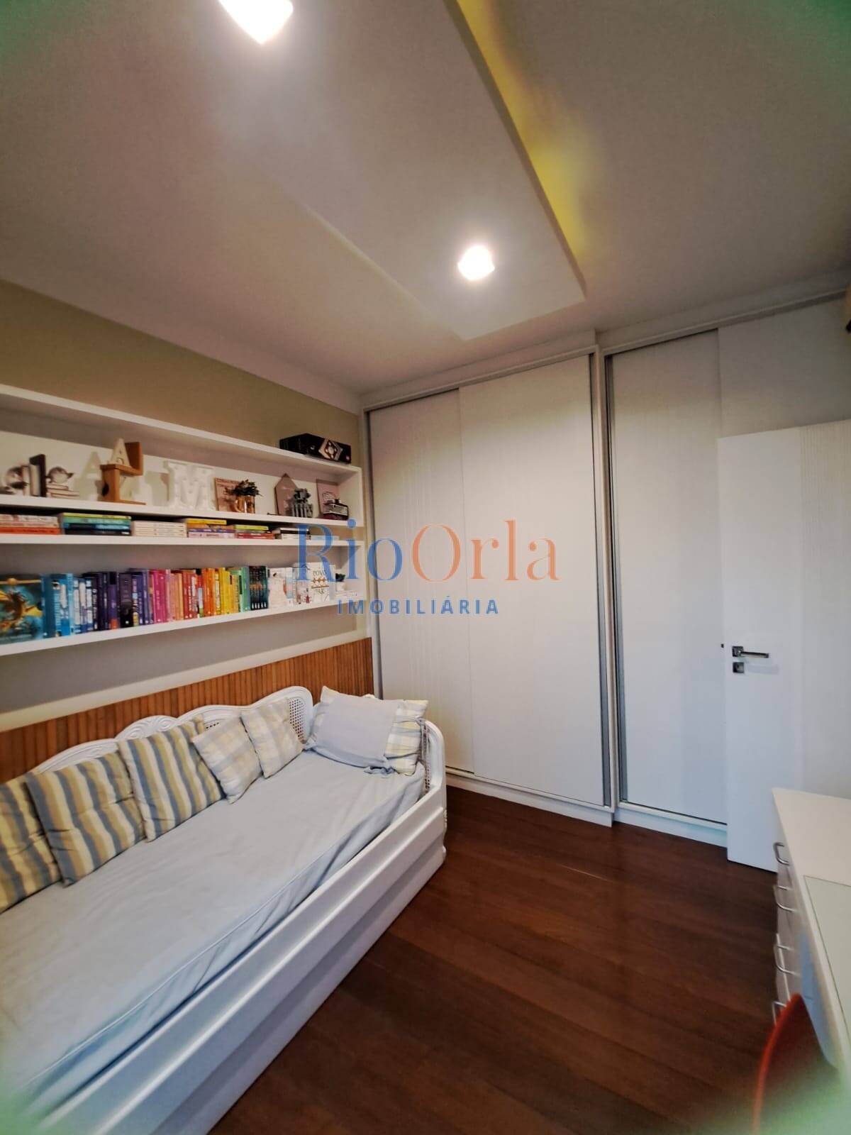 Apartamento à venda com 4 quartos, 200m² - Foto 12